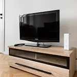Nowa Praga Standard By Bookinghost *