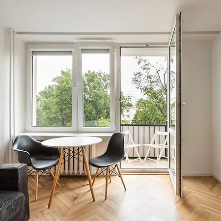Daire Nowa Praga Standard By Bookinghost Varşova
