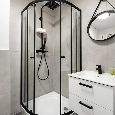 Nowa Praga Standard By Bookinghost Varsovia