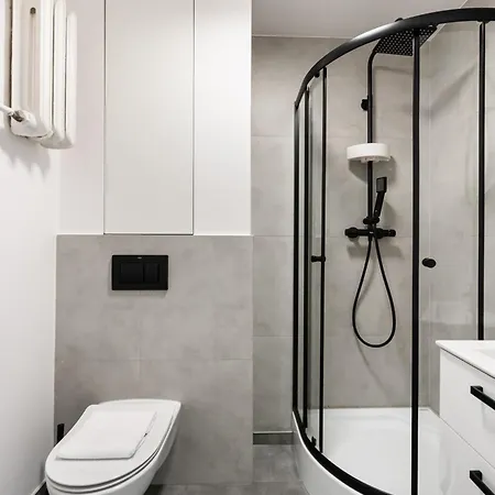 Nowa Praga Standard By Bookinghost Varsavia